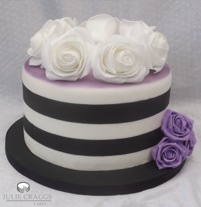 Julie Craggs Cakes - Wedding Cakes